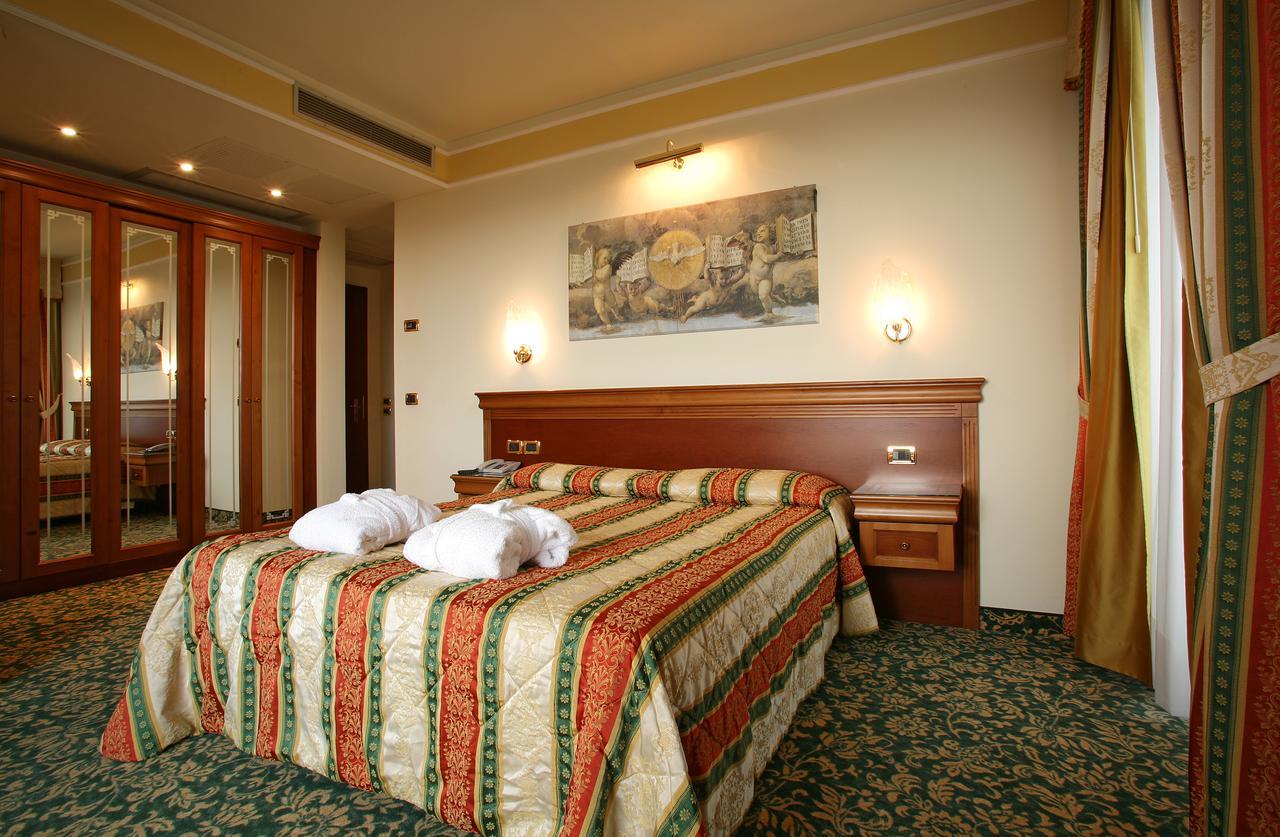 Hotel Terme Cristoforo Абано Терме Екстериор снимка
